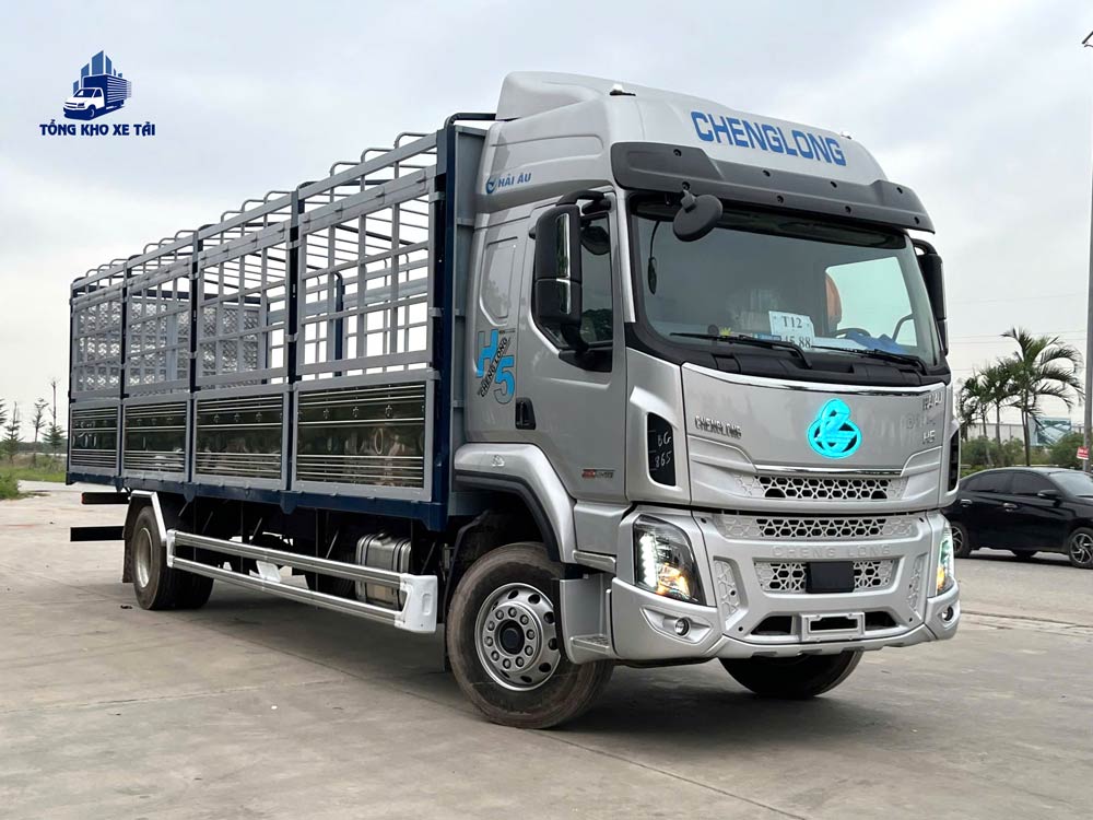 XE TẢI CHENGLONG 8 TẤN H5 240HP THÙNG 9M9